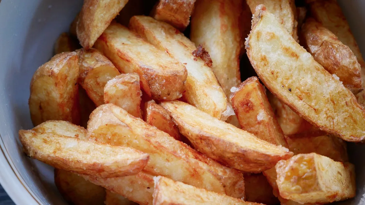 Frite maison au four : croustillante et dorée sans friteuse
