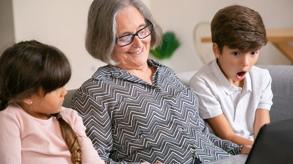 Grands-parents qui gardent les enfants : poser un cadre sans les vexer